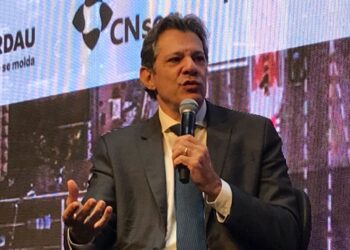 Haddad testa ânimos ao cogitar alteração nos parâmetros do arcabouço fiscal