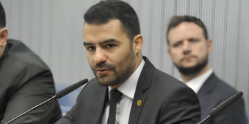 Câmara Criminal do TJSP tranca ação penal sobre Arthur do Val por comentário sobre ucranianas