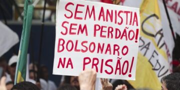 Em manifestação “flopada”, PT e PSOL protestam contra a anistia aos presos do 8 de janejro