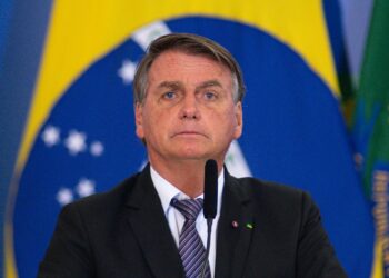 Jair Bolsonaro vai a Brasília acompanhar seu julgamento no STF