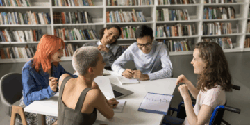 É realmente inteligente ignorar as matérias de humanas?