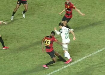 CBF afasta árbitros após polêmicas em partidas do Palmeiras e do Cruzeiro