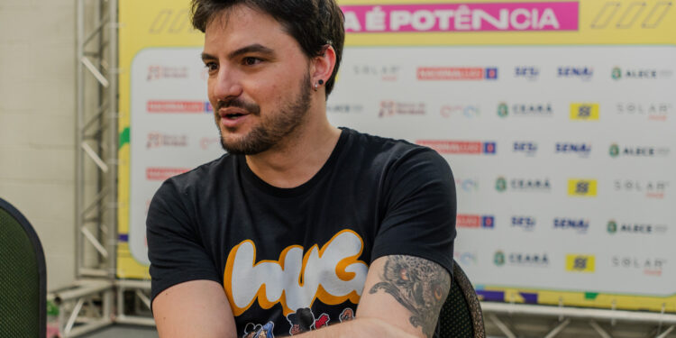 Felipe Neto lança pré-candidatura a Presidente da Republica