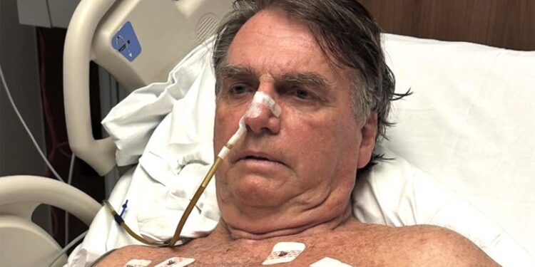 Bolsonaro apresenta piora clínica no 11º dia na UTI