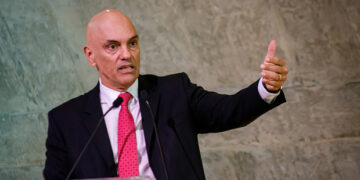 Aliados do governo Trump consideram aplicar sanções a Alexandre de Moraes