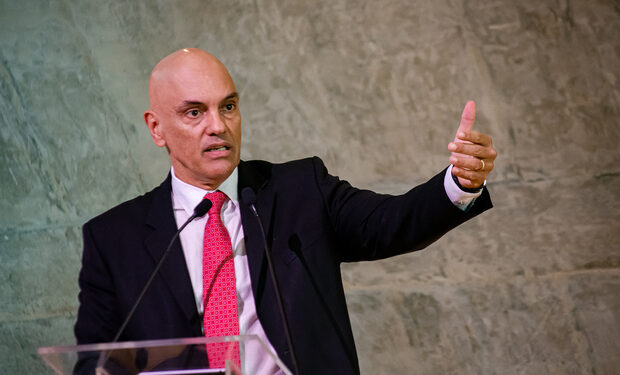 Aliados do governo Trump consideram aplicar sanções a Alexandre de Moraes